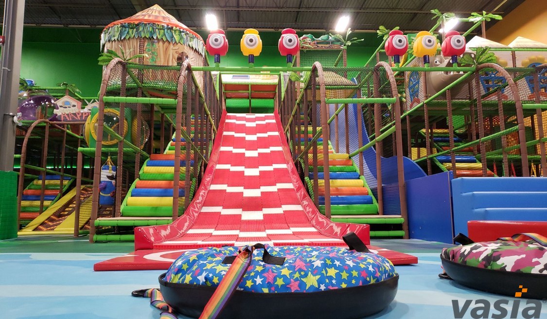 How to Combine Cosplay into Kid Indoor Playground?